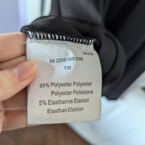 Plunging Neckline LBD, Size 38 - Picture 6 of 7